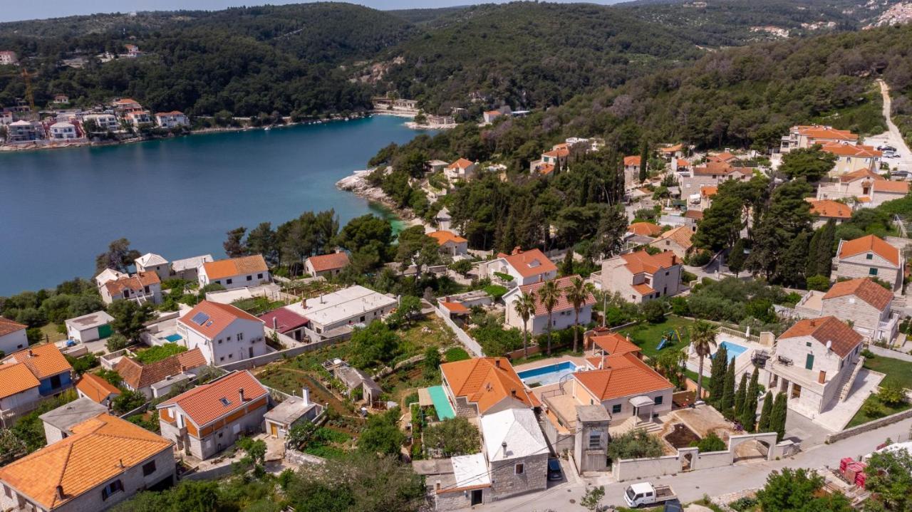 Apartments By The Sea Sumartin, Brac - 764 Exterior foto