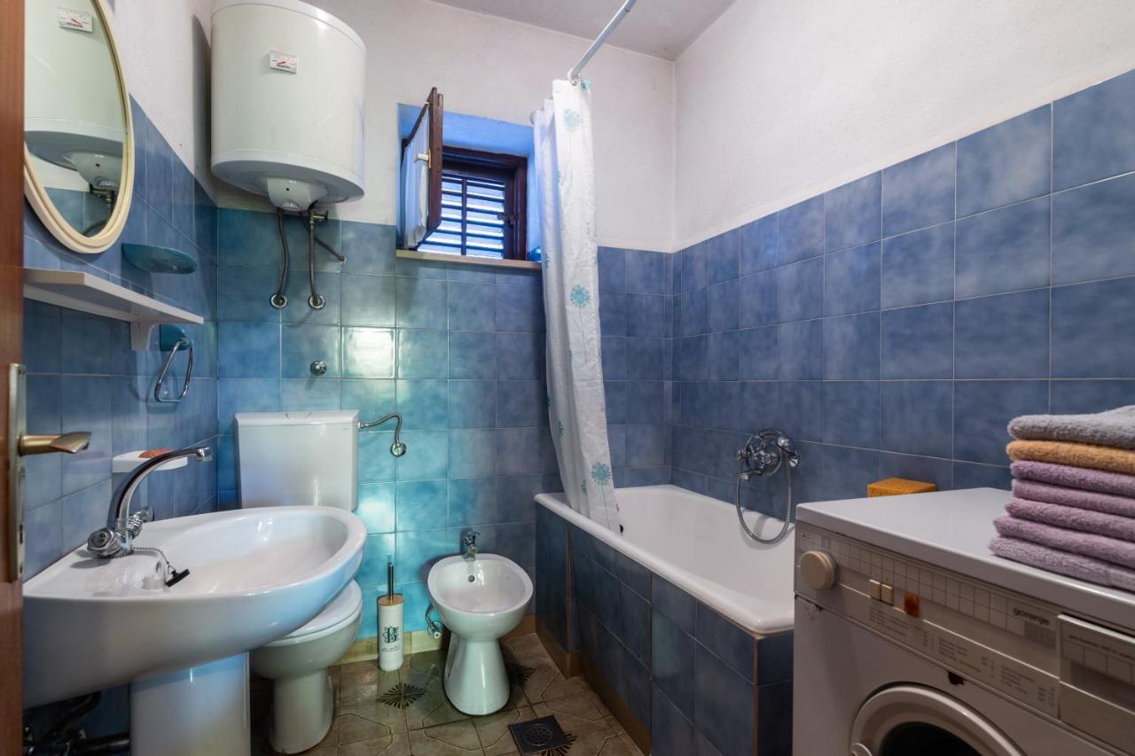 Apartments By The Sea Sumartin, Brac - 764 Exterior foto